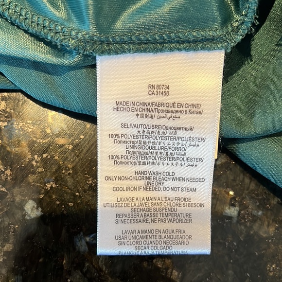 Emerald green cocktail dress, bcbg generation, xs - Picture 6 of 8